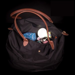 Luz LED inteligente para carteiras 